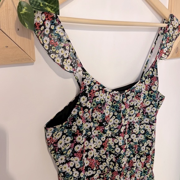 Reitmans floral sundress - Picture 2 of 9